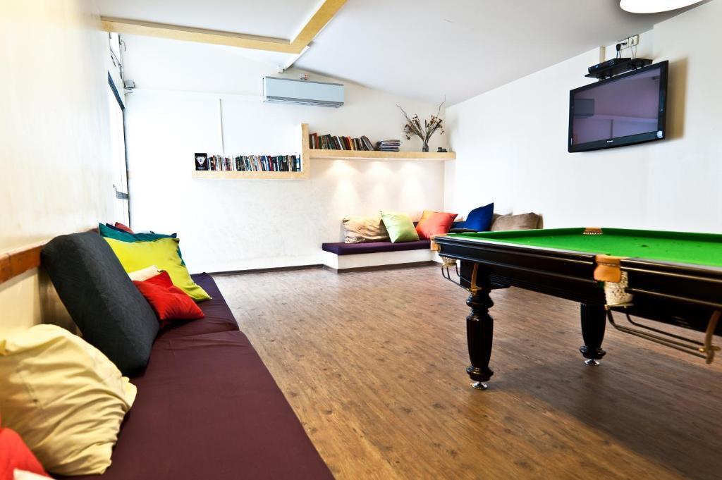 Hayarkon Hostel เทลอาวีฟ ภายนอก รูปภาพ