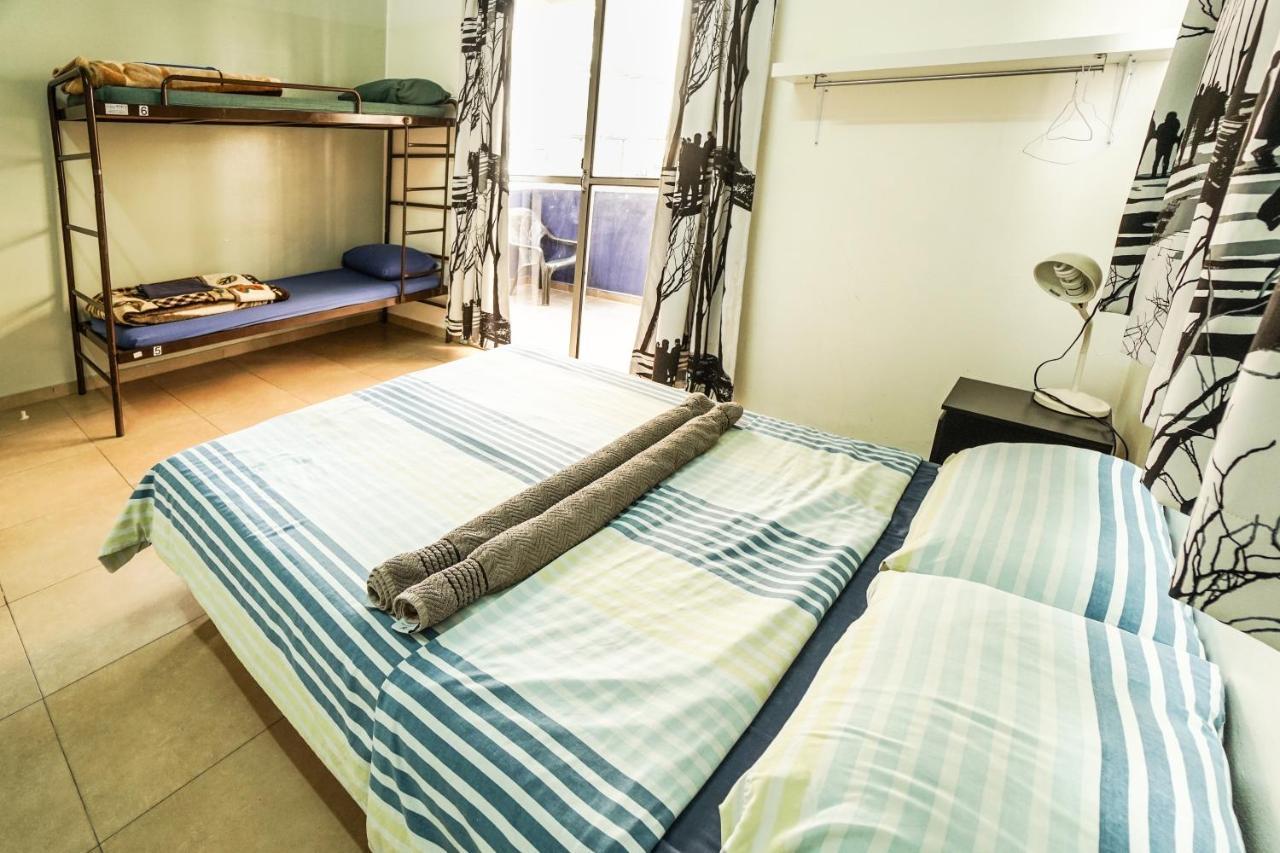 Hayarkon Hostel เทลอาวีฟ ภายนอก รูปภาพ