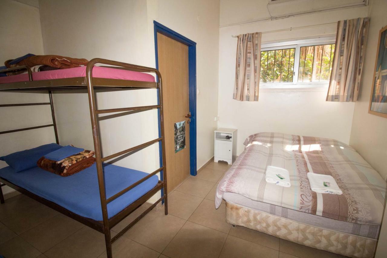 Hayarkon Hostel เทลอาวีฟ ภายนอก รูปภาพ